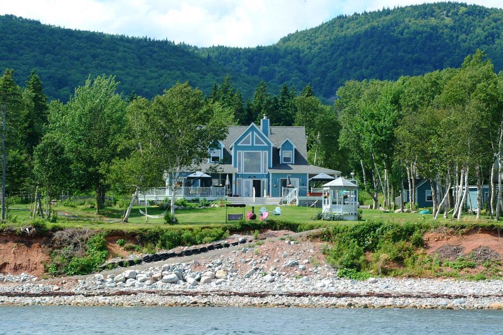 Sea Parrot Ocean View Manor Hotel Indian Brook Exterior photo